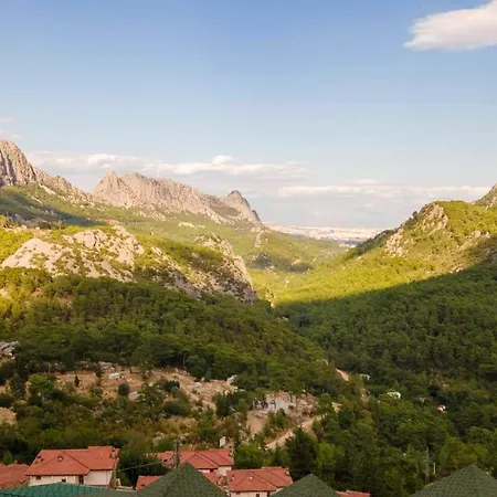 Modern Apartment With Excellent View Near Natural Attractions In Antalya *