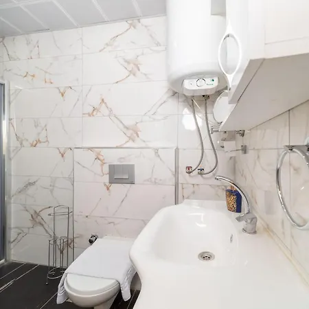 Modern Apartment With Excellent View Near Natural Attractions In Antalya Apartmán *